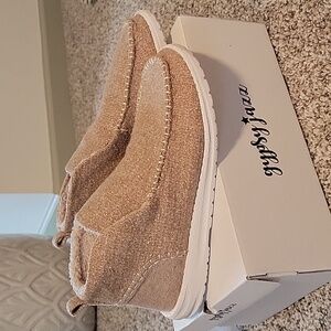 Brand new, size 8.5 shoes